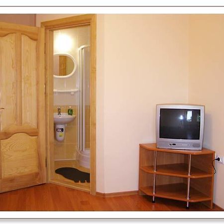 Apollon Otel Mukaçeve Dış mekan fotoğraf