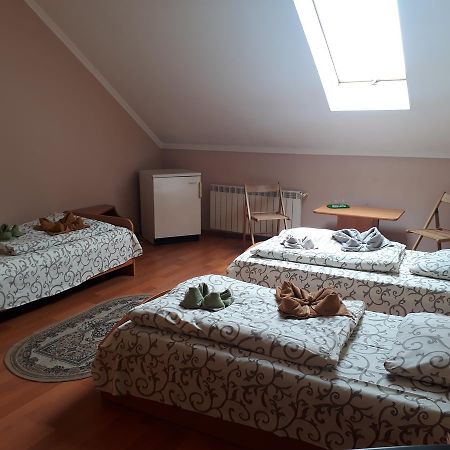 Apollon Otel Mukaçeve Dış mekan fotoğraf